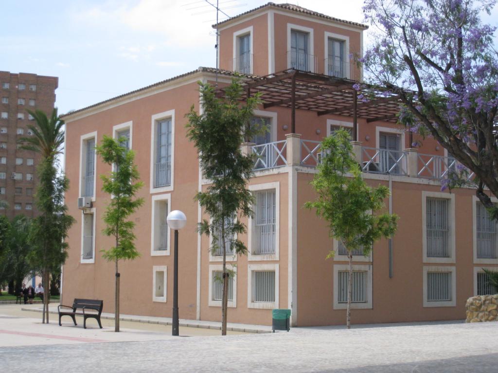 Aula Municipal de Cultura Chalet del Ingeniero de Tranvias, Alicante
